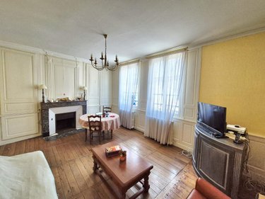 Immeuble a vendre Bar-sur-Seine 10110 Aube 203 m2  169000 euros