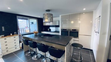 Appartement a vendre Pontarlier 25300 Doubs 219 m2  275000 euros