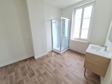 Location maison La Chartre-sur-le-Loir 72340 Sarthe 145 m2 6 pièces 800 euros