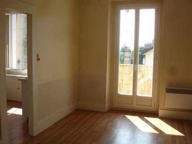 Location appartement Divonne-les-Bains 01220 Ain 29 m2 1 pièce 735 euros