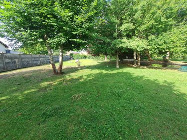 Fonds et murs commerciaux a vendre Saint-Amand-Longpré 41310 Loir-et-Cher 69 m2  114800 euros