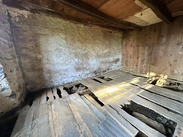 Maison a vendre Cussac 15430 Cantal 130 m2  33000 euros