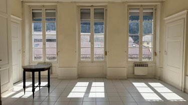 Appartement a vendre Nantua 01130 Ain 42 m2 1 pièce 48000 euros
