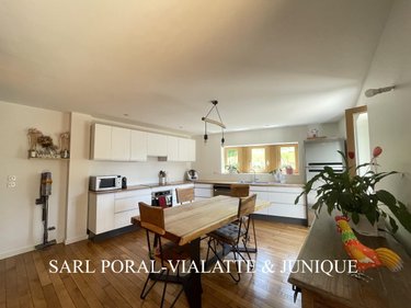 Location maison Ambérieu-en-Bugey 01500 Ain 95 m2 4 pièces 1000 euros