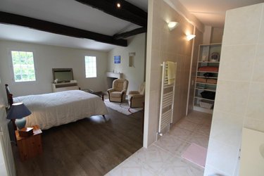 Maison a vendre Saintes 17100 Charente-Maritime 405 m2 11 pièces 592800 euros
