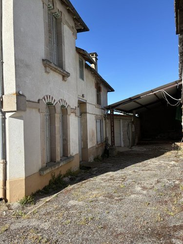 Maison a vendre Saint-Victor-et-Melvieu 12400 Aveyron 361 m2 10 pièces 120000 euros