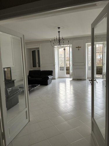 Appartement a vendre Saint-Affrique 12400 Aveyron 198 m2 6 pièces 238000 euros