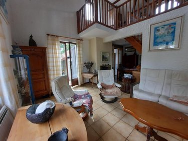 Maison a vendre Lougres 25260 Doubs 211 m2 8 pièces 199000 euros