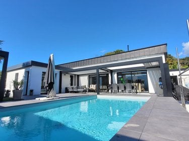 Maison a vendre Quéven 56530 Morbihan 246 m2 7 pièces 882040 euros