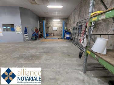 Location divers Vire-Normandie 14500 Calvados 210 m2  2180 euros