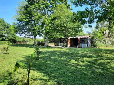 Terrain a batir a vendre Châteauneuf 85710 Vendée 1769 m2  137800 euros