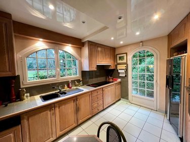 Maison a vendre Bihorel 76420 Seine-Maritime 210 m2 7 pièces 644800 euros