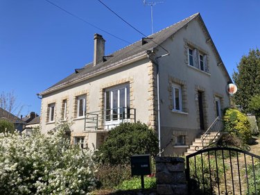Maison a vendre Andouillé 53240 Mayenne 196 m2  199120 euros