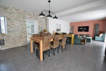Maison a vendre Bécon-les-Granits 49370 Maine-et-Loire 179 m2 5 pièces 371000 euros