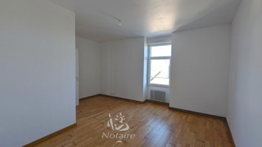 Immeuble a vendre Cléder 29233 Finistère 227 m2  249140 euros
