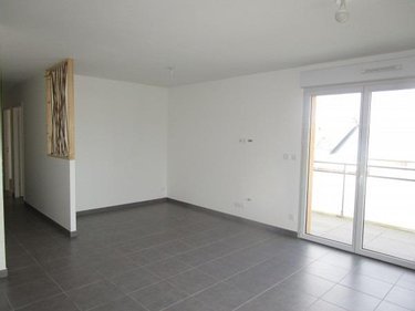 Location appartement Carentan-les-Marais 50500 Manche 62 m2 3 pièces 827 euros