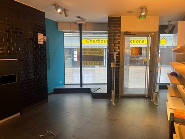 Location fonds et murs commerciaux Cherbourg-en-Cotentin 50100 Manche 55 m2  1500 euros