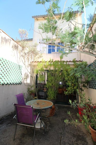 Maison a vendre Saintes 17100 Charente-Maritime 108 m2 3 pièces 146888 euros