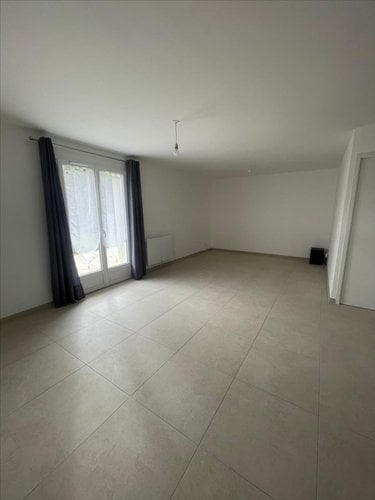 Location maison Naveil 41100 Loir-et-Cher 91 m2 3 pièces 920 euros