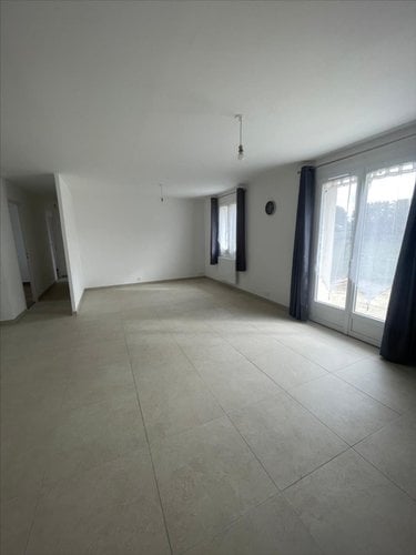 Location maison Naveil 41100 Loir-et-Cher 91 m2 3 pièces 920 euros