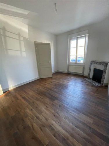Location maison Vendôme 41100 Loir-et-Cher 66 m2 3 pièces 760 euros