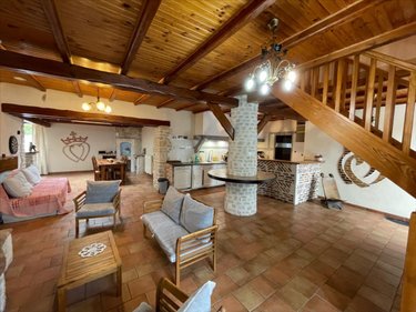 Maison a vendre La Taillée 85450 Vendée 186 m2 4 pièces 228800 euros