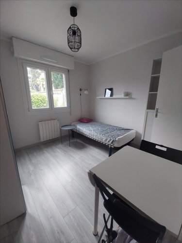Location appartement Dinan 22100 Côtes-d'Armor 13 m2 1 pièce 420 euros