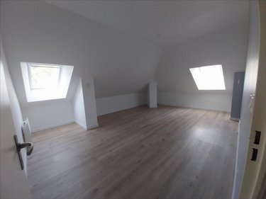 Location appartement Dol-de-Bretagne 35120 Ille-et-Vilaine 74 m2 3 pièces 890 euros