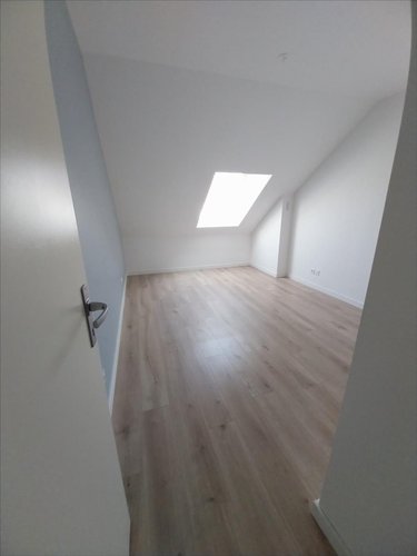 Location appartement Dol-de-Bretagne 35120 Ille-et-Vilaine 74 m2 3 pièces 890 euros
