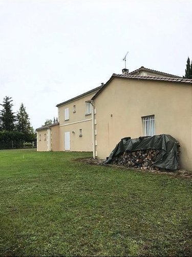 Maison a vendre Barbezieux-Saint-Hilaire 16300 Charente 242 m2 5 pièces 399000 euros