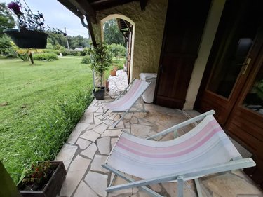 Maison a vendre Saintes 17100 Charente-Maritime 157 m2 8 pièces 287480 euros