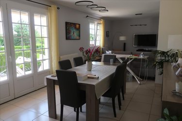 Maison a vendre Mehun-sur-Yèvre 18500 Cher 130 m2 7 pièces 183750 euros