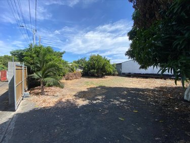 Terrain a batir a vendre Saint-Pierre 97410 Réunion 526 m2  174075 euros