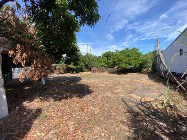 Terrain a batir a vendre Saint-Pierre 97410 Réunion 526 m2  174075 euros