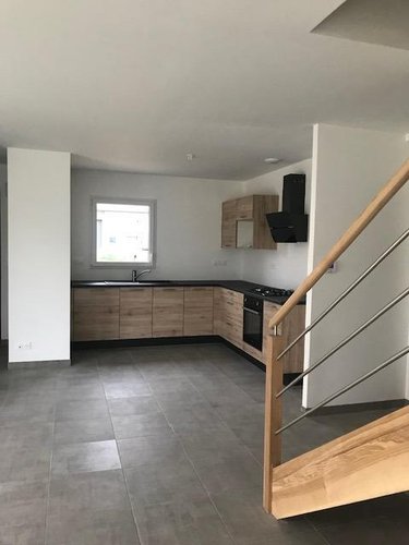 Location maison Dinan 22100 Côtes-d'Armor 114 m2 5 pièces 1100 euros