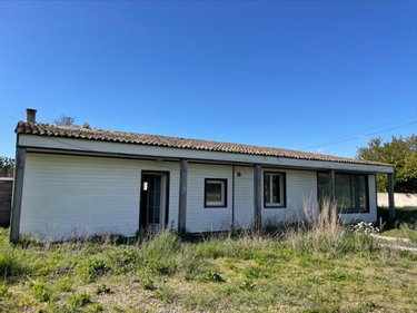 Fonds et murs commerciaux a vendre Saint-Jean-de-Liversay 17170 Charente-Maritime 137 m2  126000 euros