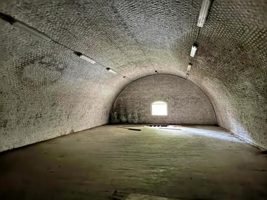 Fonds et murs commerciaux a vendre Arras 62000 Pas-de-Calais 400 m2  260000 euros