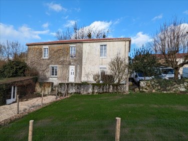 Maison a vendre Pouzauges 85700 Vendée 98 m2 4 pièces 129500 euros