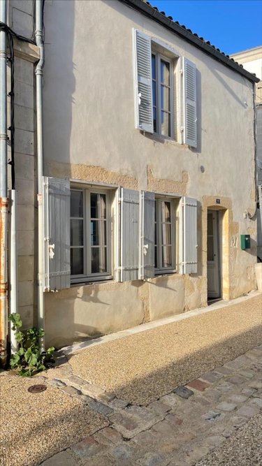 Maison a vendre La Rochelle 17000 Charente-Maritime 50 m2 3 pièces 291200 euros