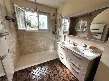 Maison a vendre Bourges 18000 Cher 108 m2 5 pièces 182000 euros