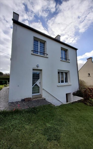 Maison a vendre Carhaix-Plouguer 29270 Finistère 86 m2 6 pièces 105000 euros
