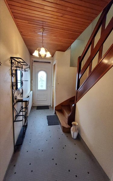 Maison a vendre Carhaix-Plouguer 29270 Finistère 86 m2 6 pièces 105000 euros