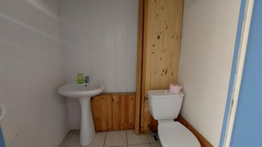 Fonds et murs commerciaux a vendre Besançon 25000 Doubs 61 m2  132500 euros