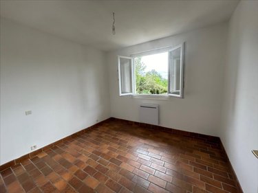 Location appartement Saint-Cyr-sur-Menthon 01380 Ain 64 m2 3 pièces 700 euros