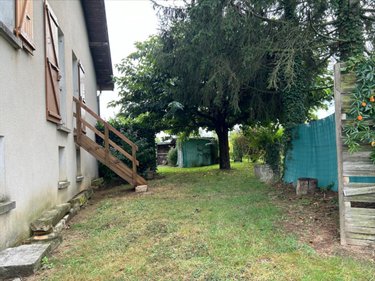 Location appartement Saint-Cyr-sur-Menthon 01380 Ain 64 m2 3 pièces 700 euros