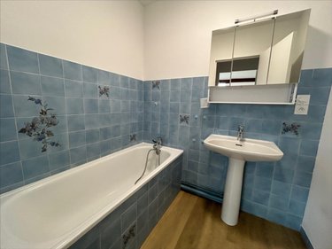 Location appartement Vonnas 01540 Ain 75 m2 3 pièces 755 euros
