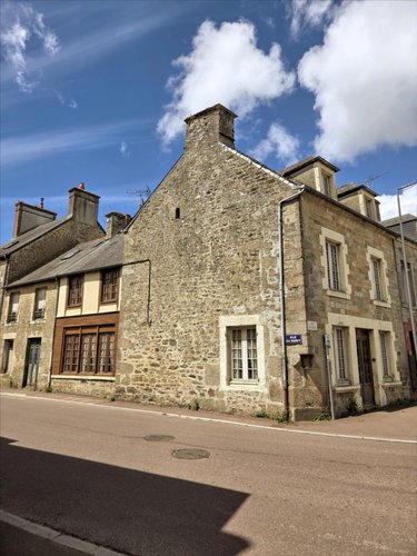 Maison a vendre Quettehou 50630 Manche 125 m2 8 pièces 137500 euros