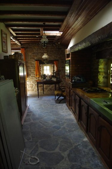 Maison a vendre Plounévézel 29270 Finistère 216 m2 5 pièces 136500 euros