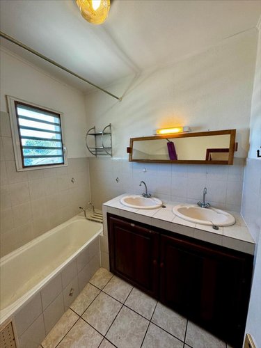 Maison a vendre Saint-Pierre 97410 Réunion 117 m2 5 pièces 488800 euros