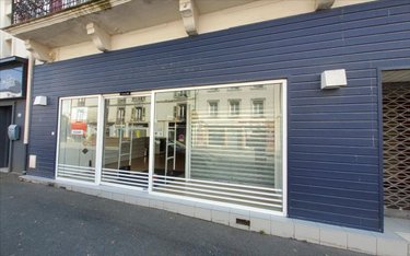 Location fonds et murs commerciaux Carhaix-Plouguer 29270 Finistère 162 m2  1500 euros
